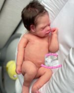 Cibeles – Full Body Silicone Reborn Baby Girl Doll - Photo 2