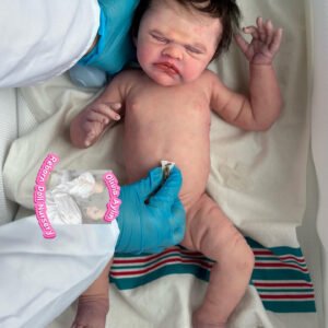 Ollie – Full Body Silicone Reborn Baby Boy Doll - Photo 1